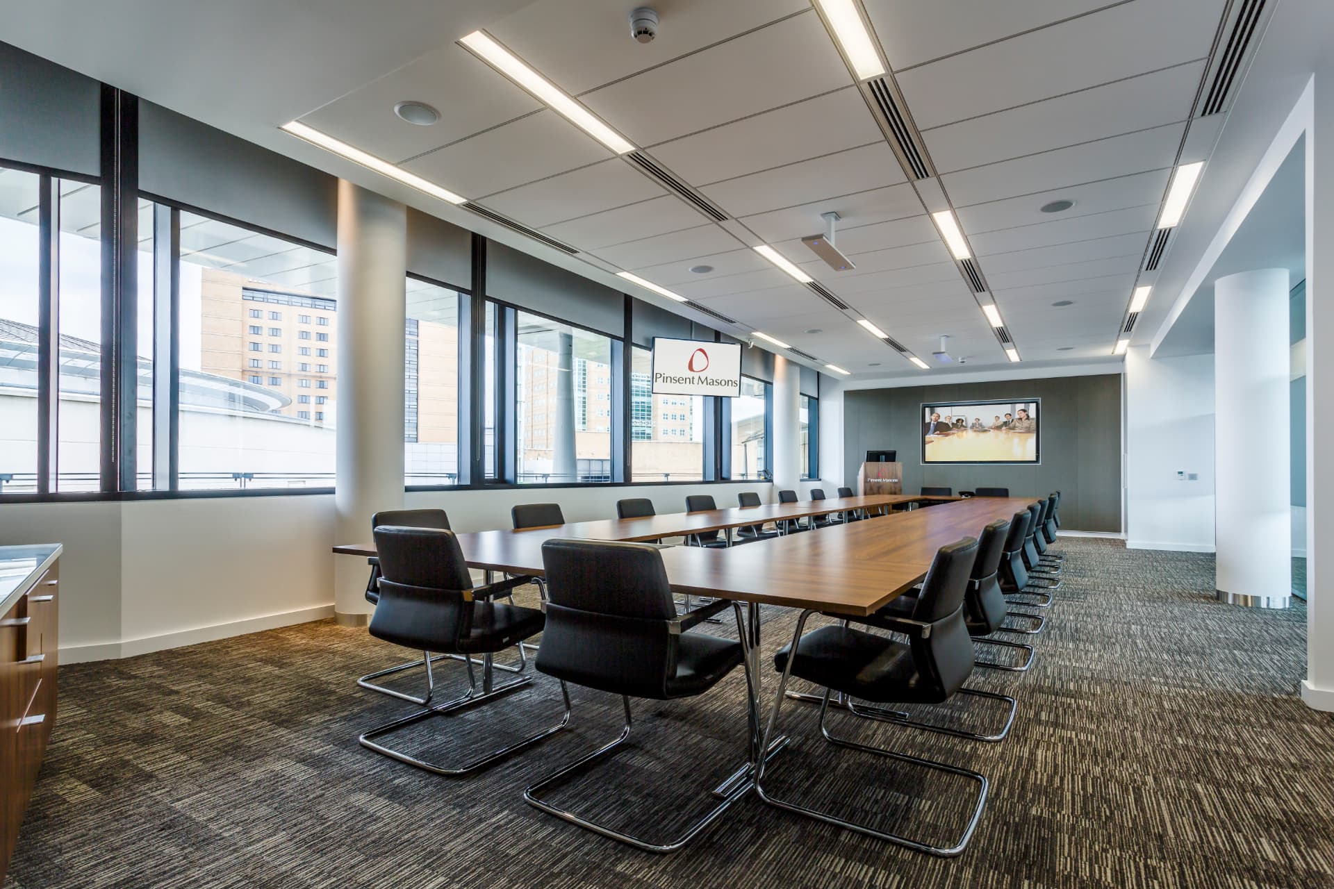 A modern corporate reception at Pinsent Masons integrated by OKTO